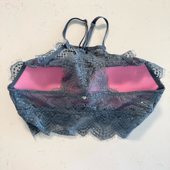 Victoria Secret Pink Push-up Razorback bra Small (AA-C) - Picture 3 of 5